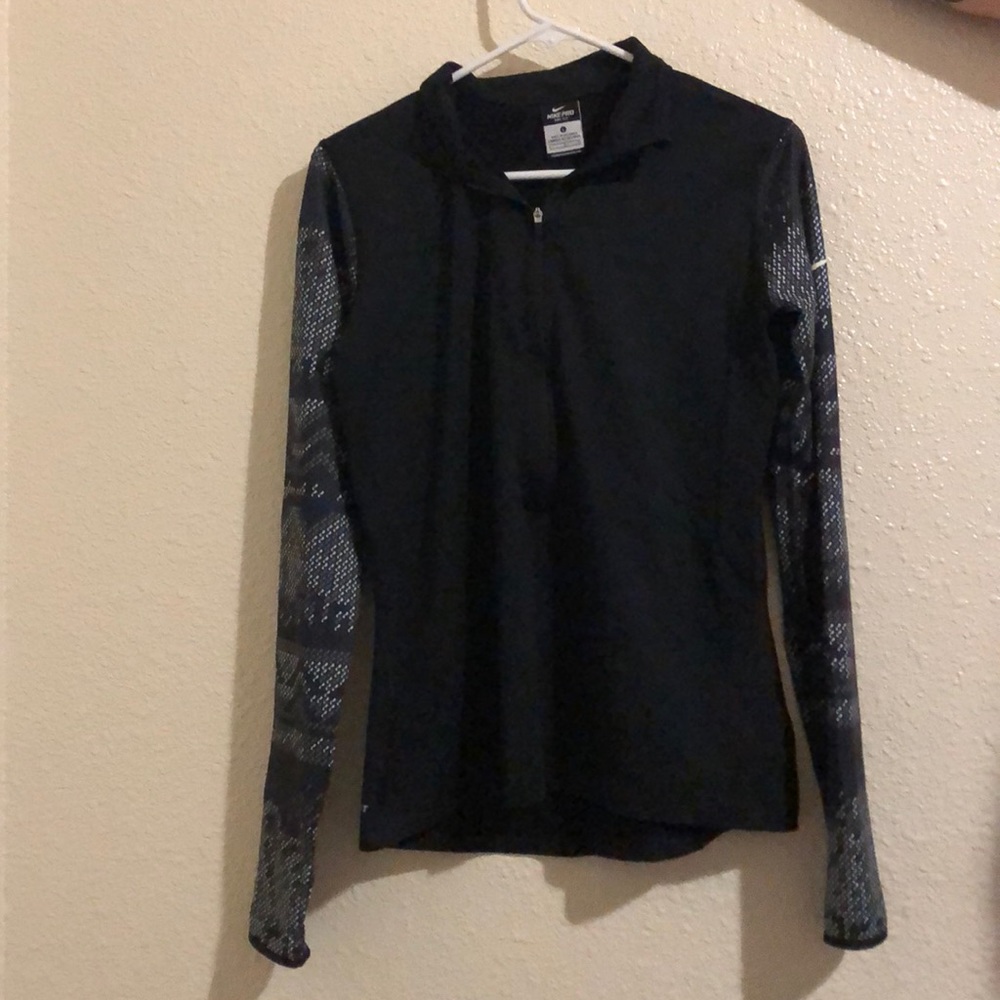 Nike Dri-fit pullover jacket